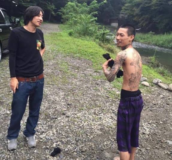 バダサイ髪型②