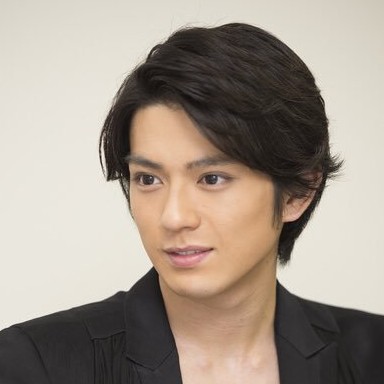 新田真剣佑