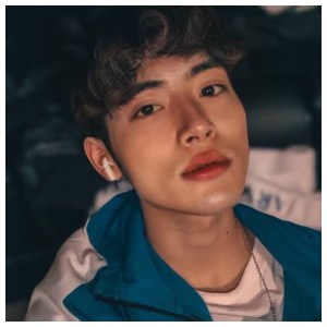 近田 力丸