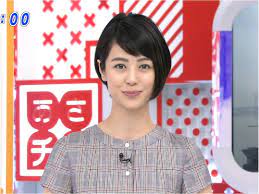 夏目三久 アシンメトリーヘア