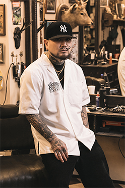 城間健士