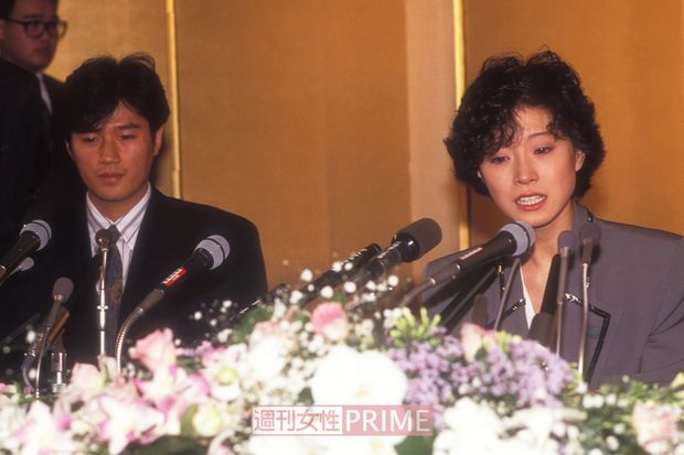 中森明菜金屏風会見